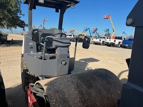 2023 DYNAPAC CA1300D