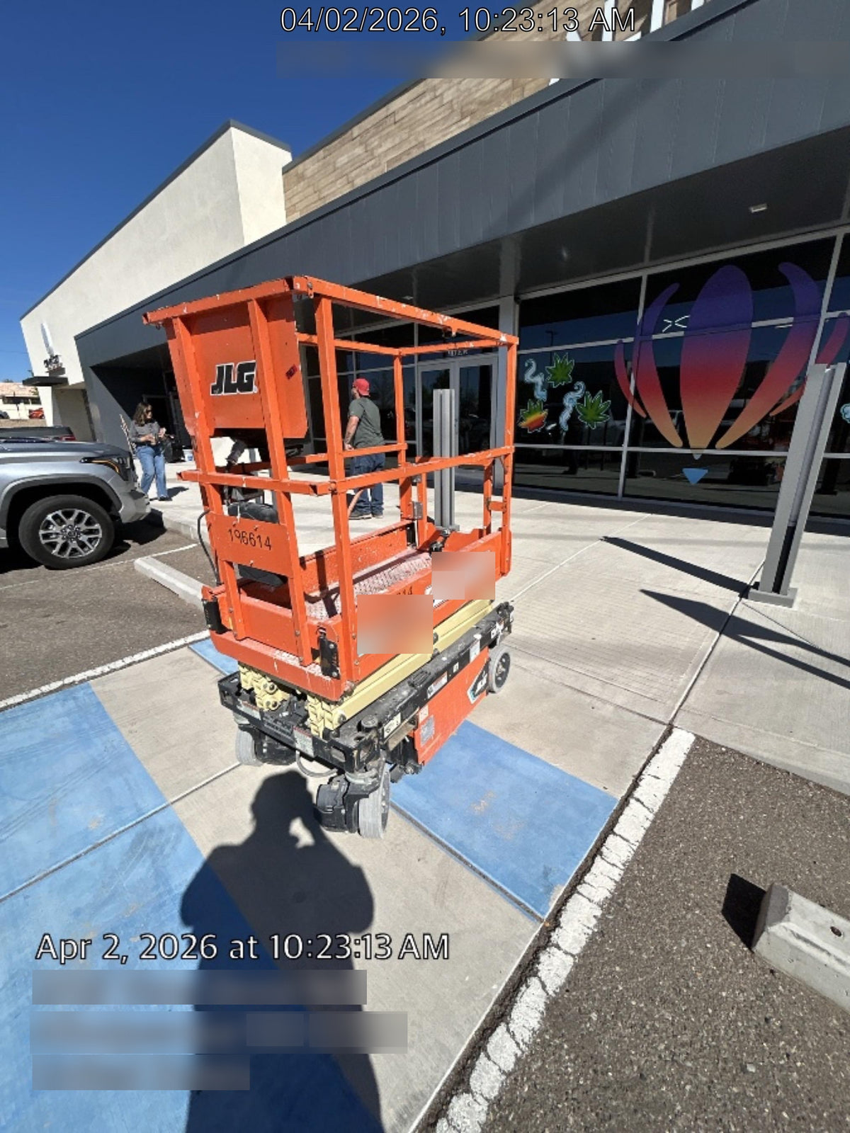 2021 JLG ES1330L