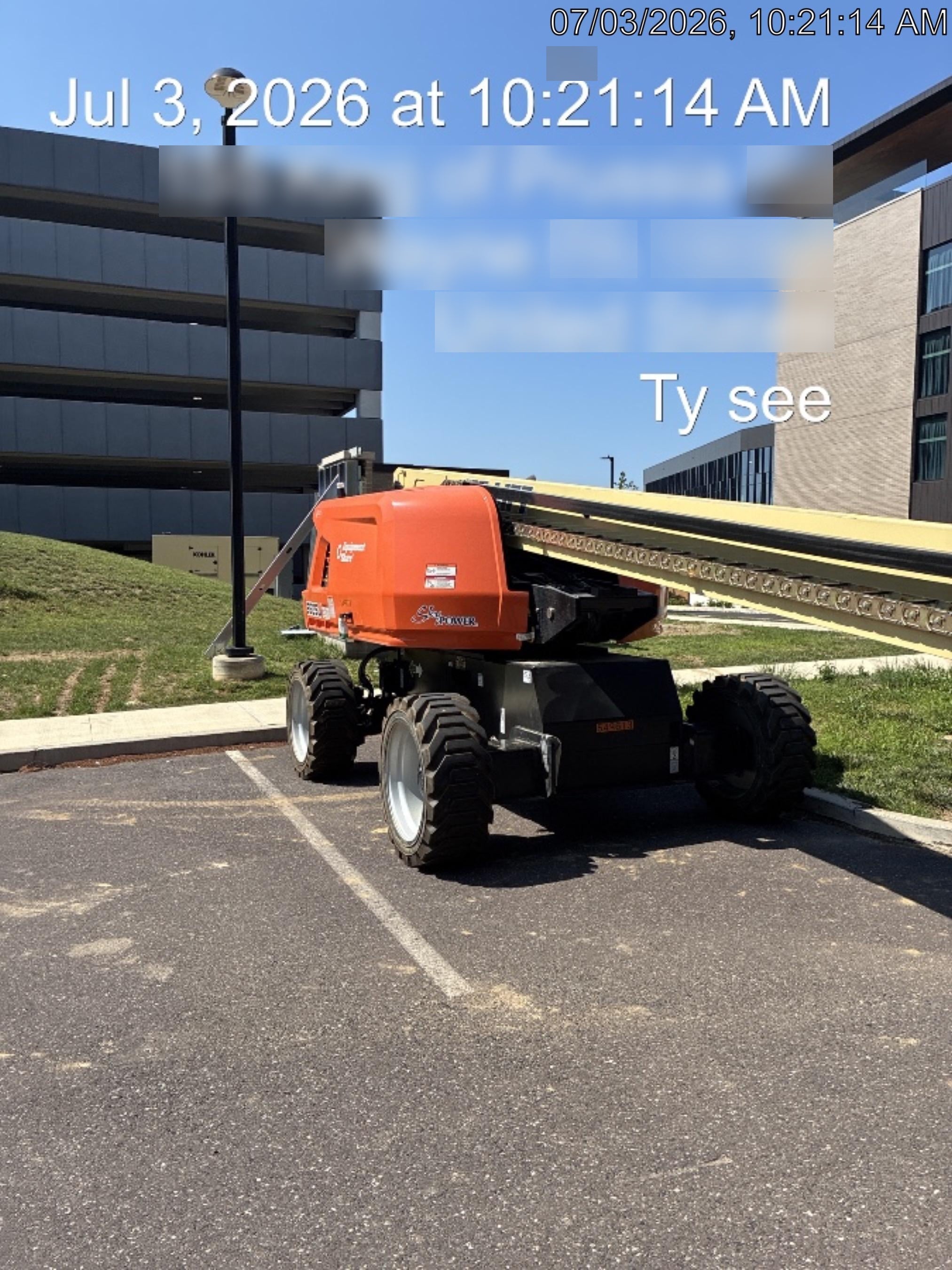 2025 JLG 660SJ