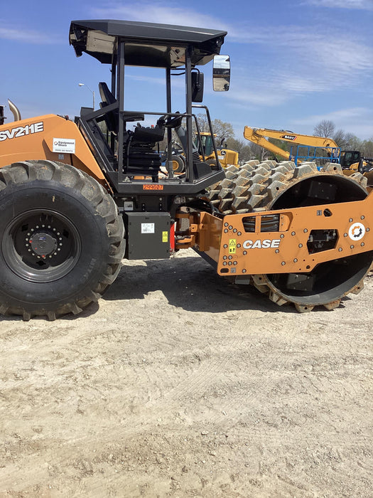 2023 CASE SV211E
