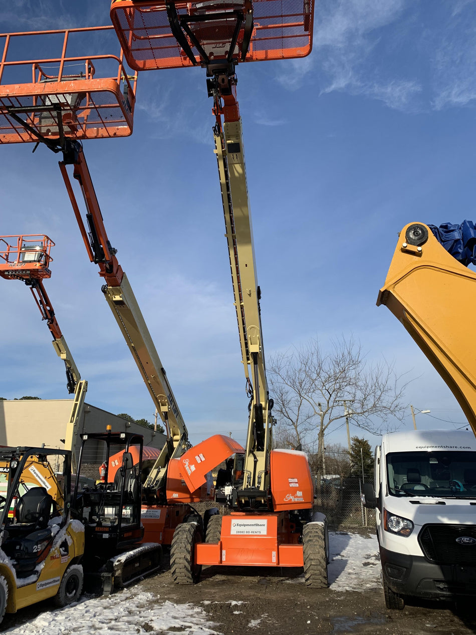 2021 JLG 600S
