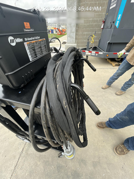 2023 MILLER ELECTRIC XR-AlumaFeed