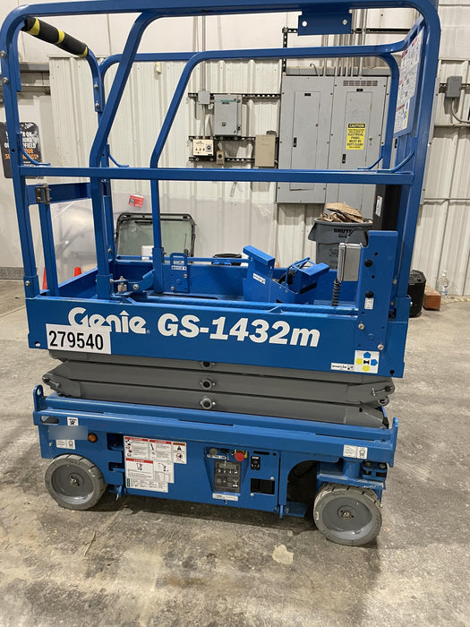 2022 GENIE GS-1432