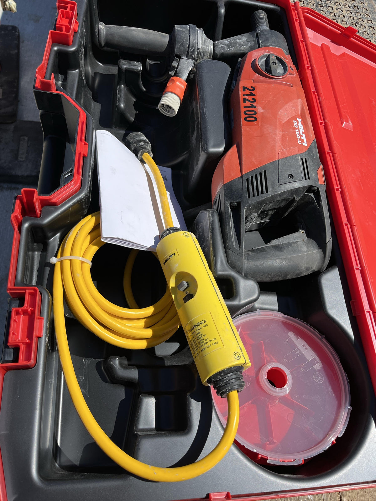 2022 HILTI DD150U