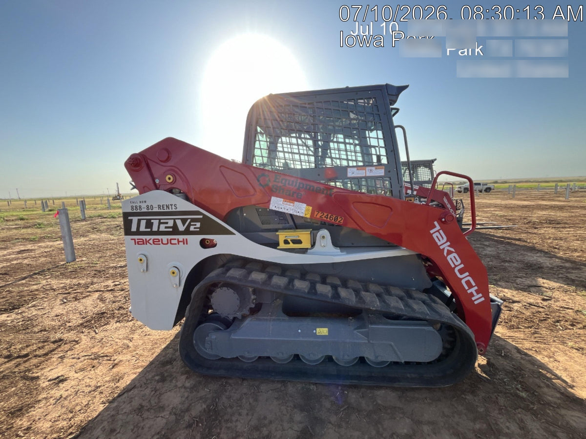 2026 TAKEUCHI TL12V2-CR