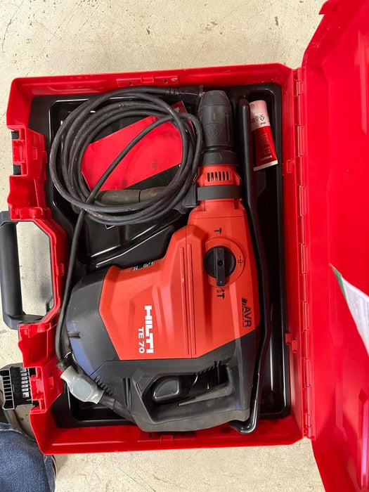 2019 HILTI TE 700-AVR