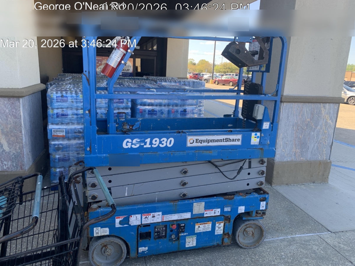 2020 Genie GS-1930 Solid Non Marking Tires, Beacon, Folding rails with half height swing gate