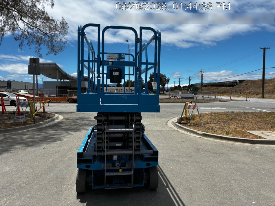 2022 GENIE GS-3246