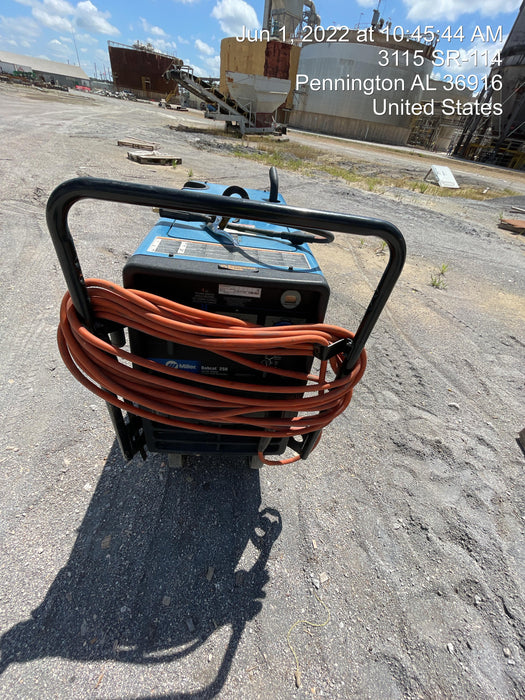 2020 Miller Electric BOBCAT 250 951600 PKG-250 amp Propane Welder, Standard w/Running Gear, Bracket, Hose w/None