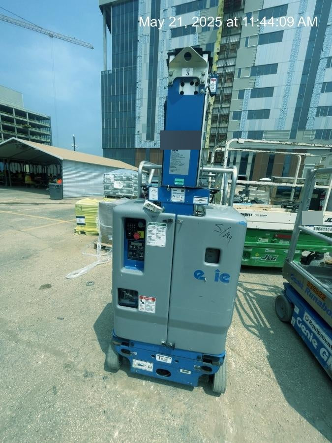 2020 GENIE GR-20