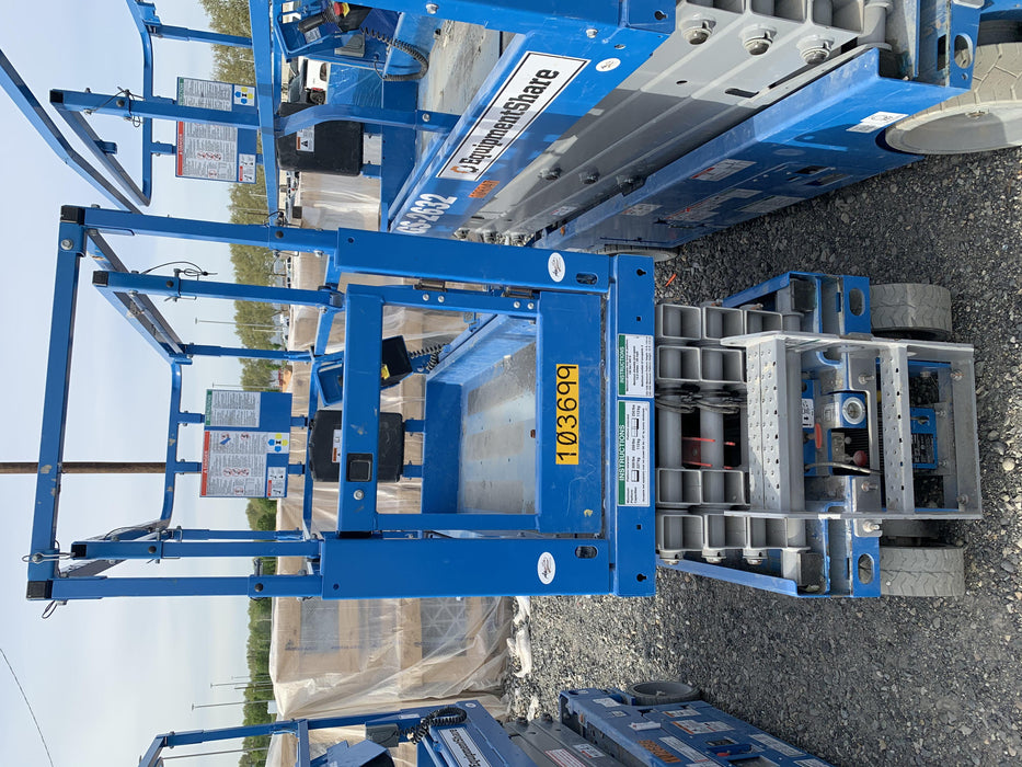 2020 Genie GS-1930 Solid Non Marking Tires, Beacon, Folding rails with half height swing gate, 800W Inverter