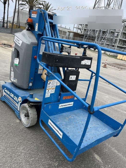 2020 GENIE GR-26J