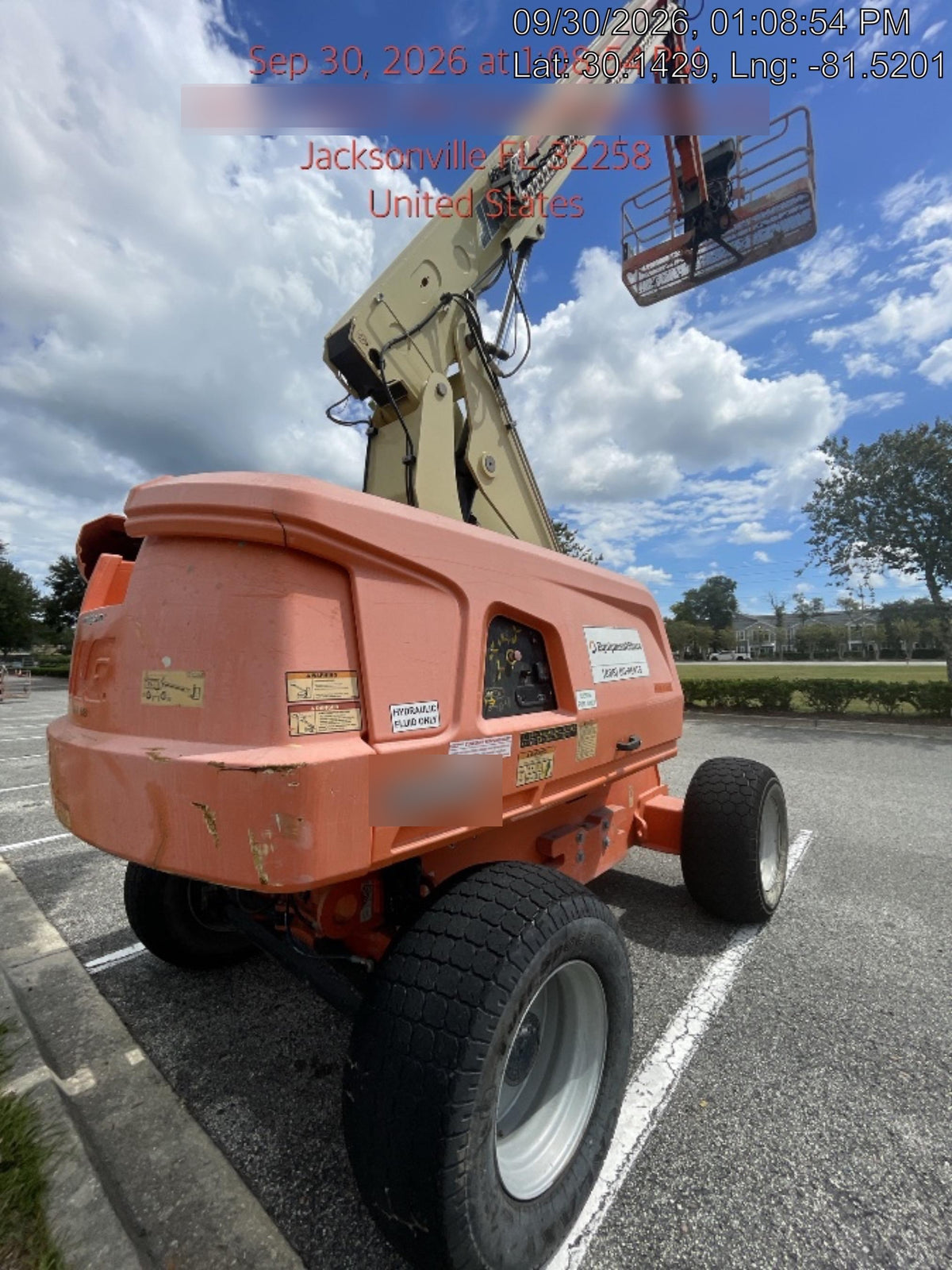 2019 JLG 660SJ