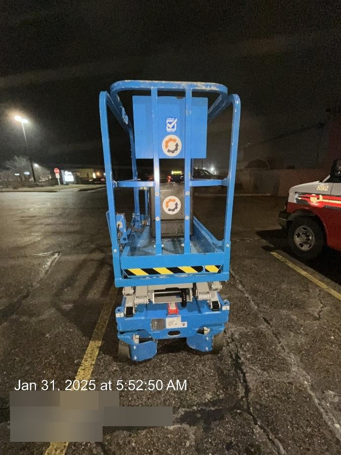 2023 GENIE GS-1432