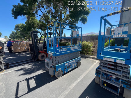 2020 Genie GS-1930 Solid Non Marking Tires, Beacon, Folding rails with half height swing gate, Telematics
