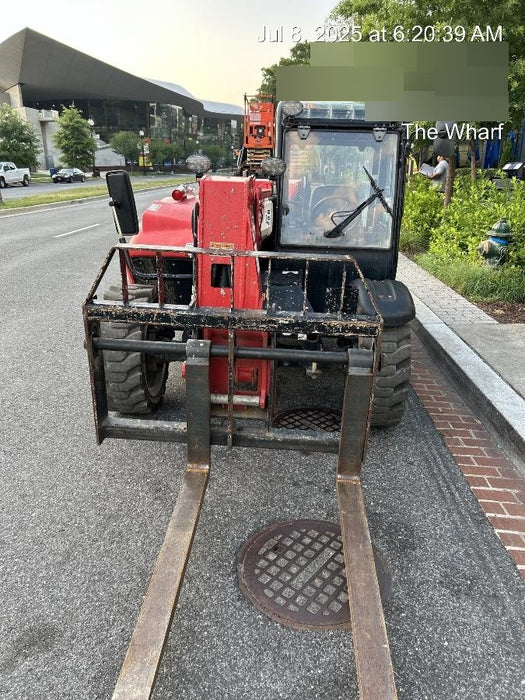 2020 Manitou MTA5519 Cab/Heat/Air, Solid Tires, Work Lights, Beacon, Aux Hydraulics, Back up Alarm, Mirrors, ES Keypad