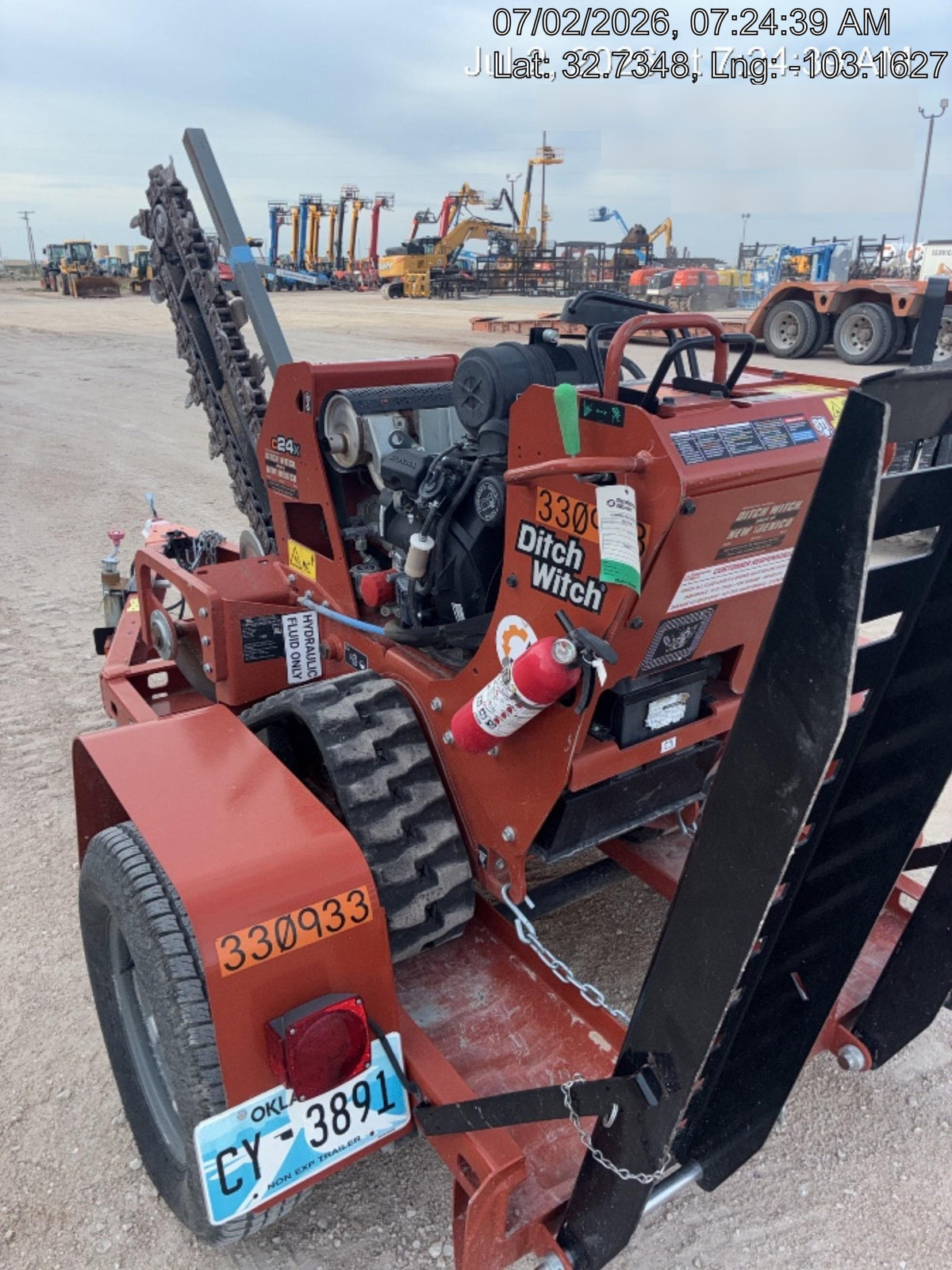 2023 DITCH WITCH C24XA