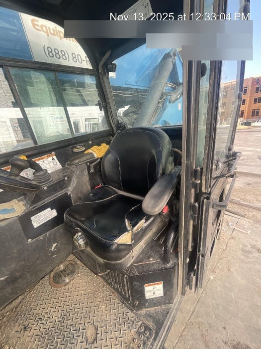 2019 Genie GTH-1056 Cab/Heat/AC, FF Tires, LED Work Lights, Beacon 60" QA Carriage, 60" Forks