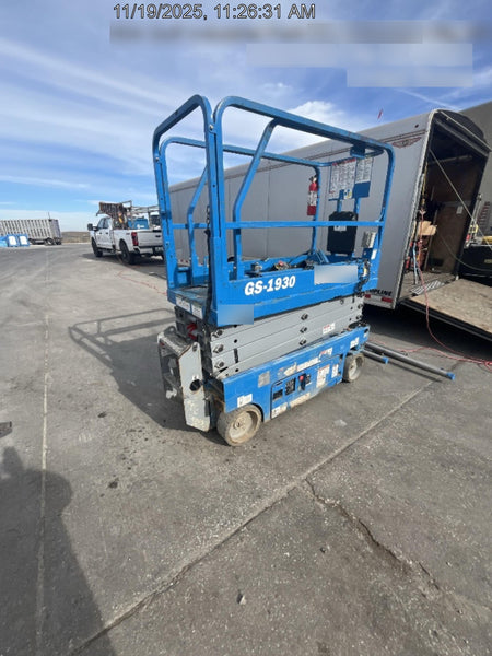 2020 Genie GS-1930 Fixed rails with chain entry gate - Pre A92.20