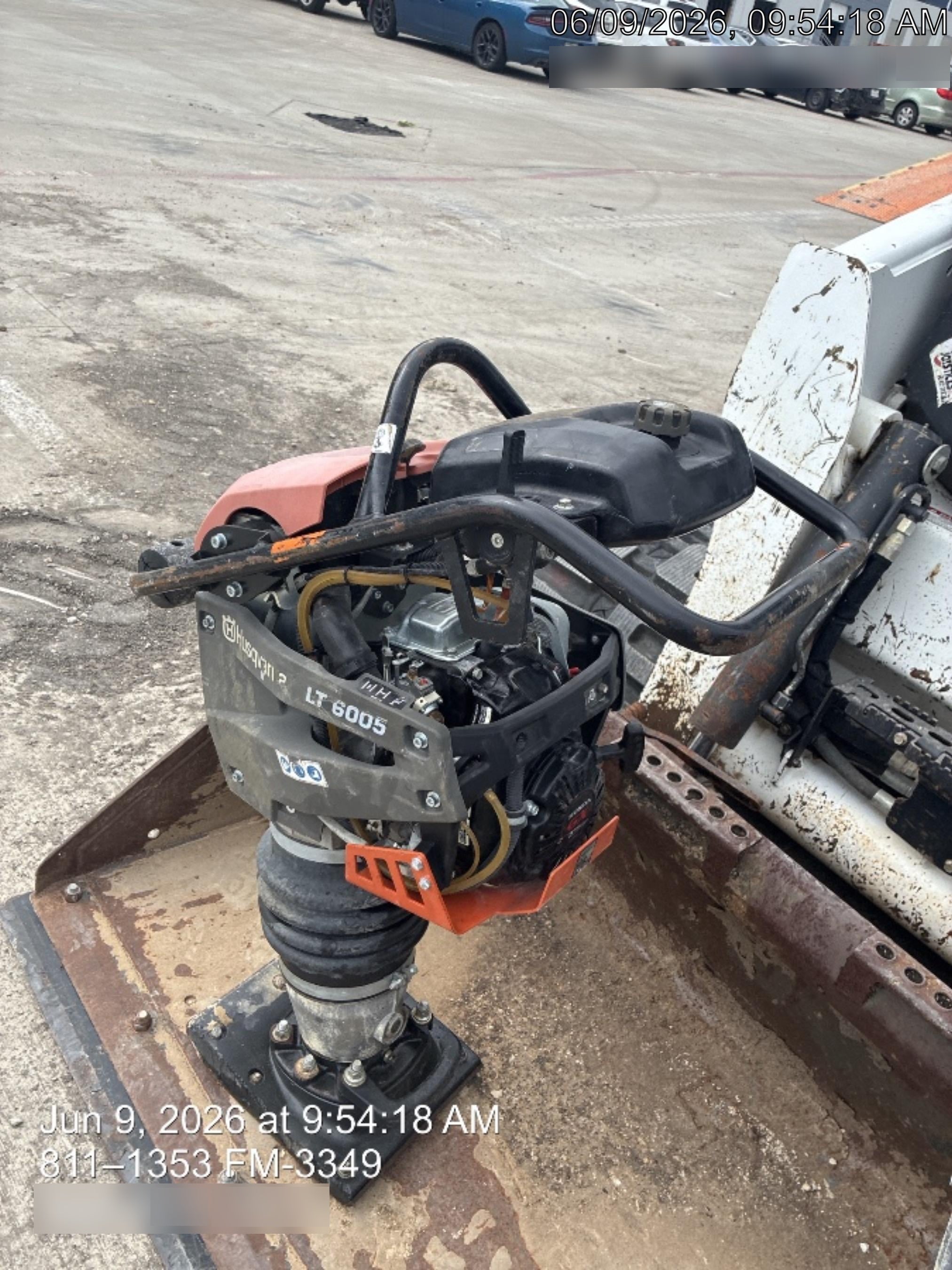 2024 HUSQVARNA LT6005