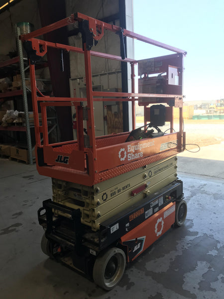 2024 JLG ES1932