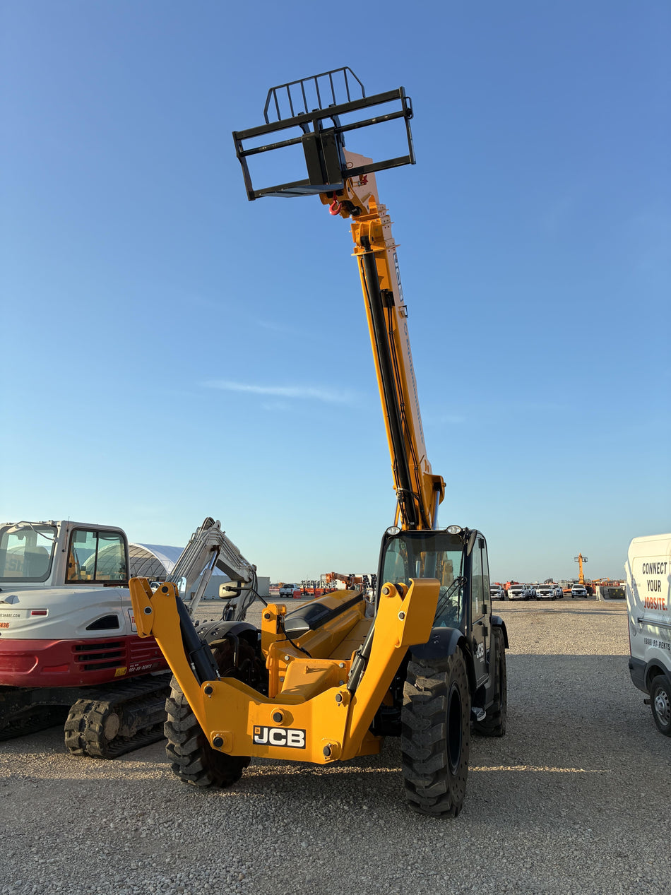 2026 JCB 512-56