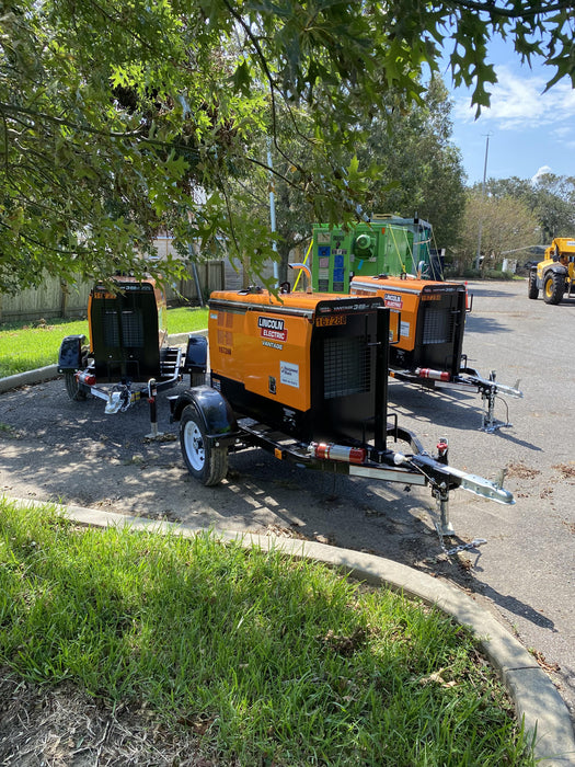 2021 Lincoln Electric Vantage 322 Vantage 322 Ready Pak 3 w/ Decals, ORANGE (includes trailer, cable rack, fender light kit) NO Telematics