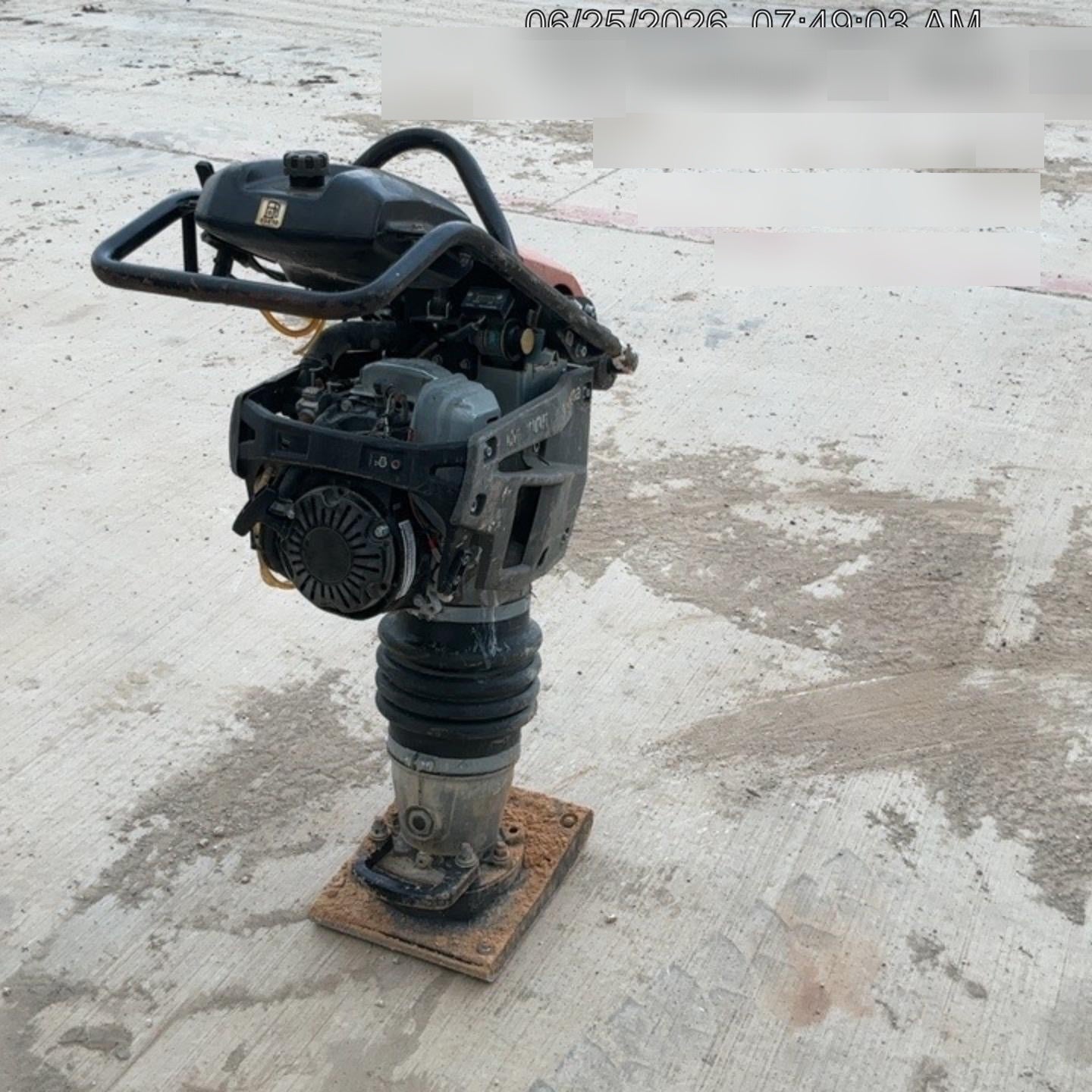 2024 HUSQVARNA LT6005