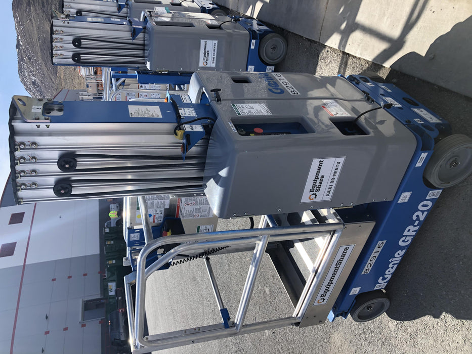 2020 GENIE GR-20