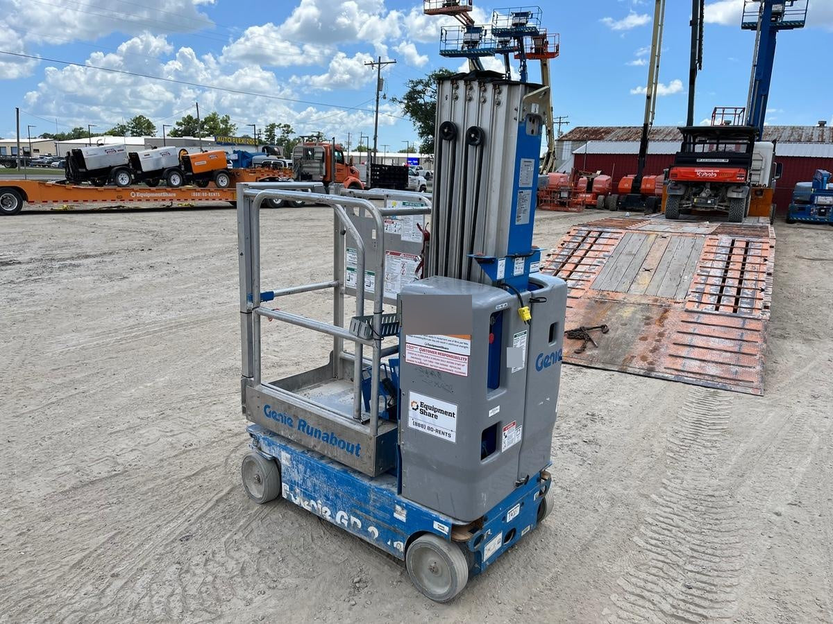 2019 GENIE GR-20