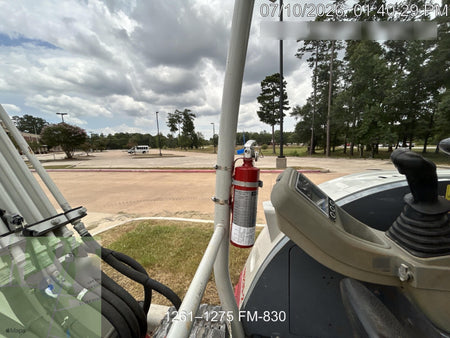 2021 TAKEUCHI TB235-2R
