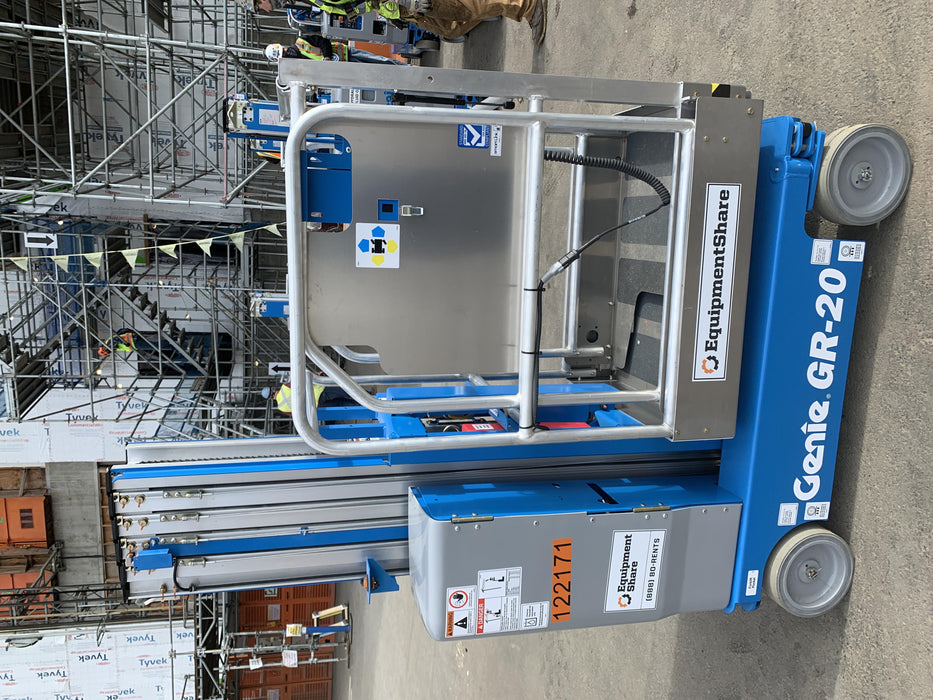 2020 GENIE GR-20