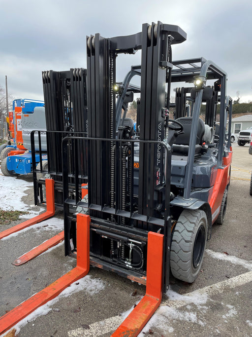 2022 TOYOTA 50-8FGU25