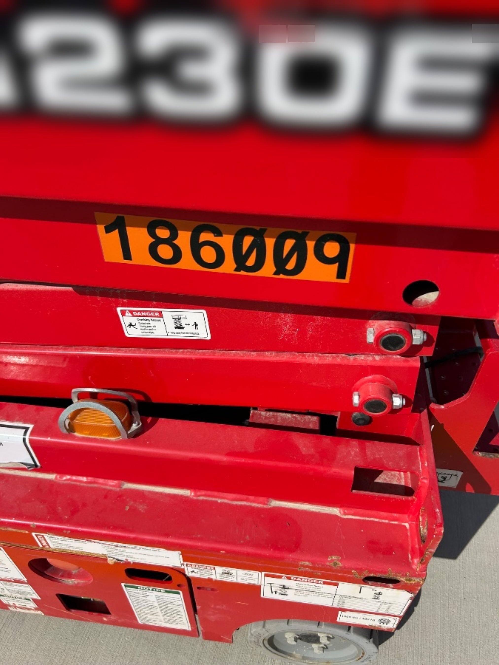 2021 LGMG SS1230E