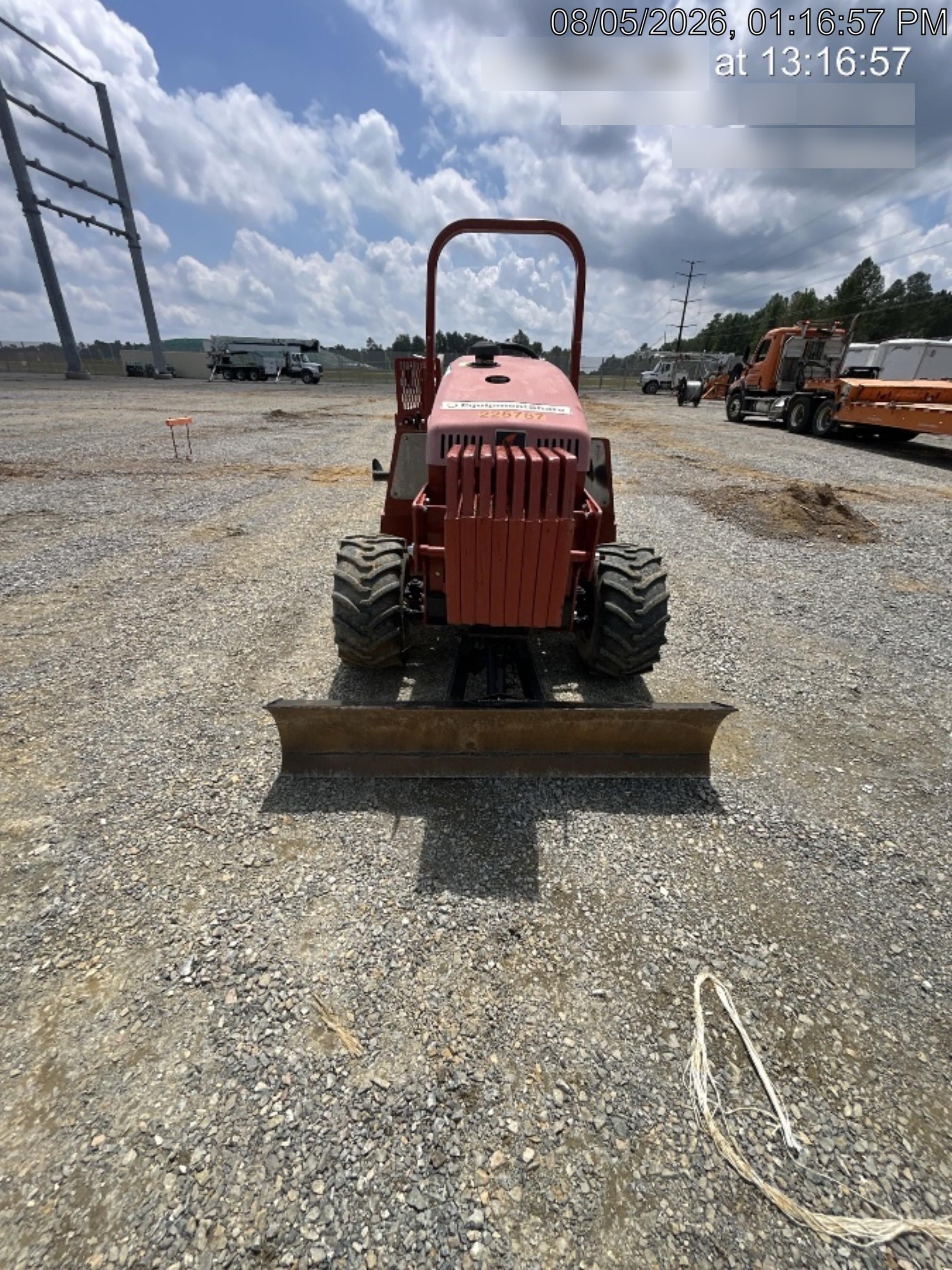 2022 DITCH WITCH RT45A