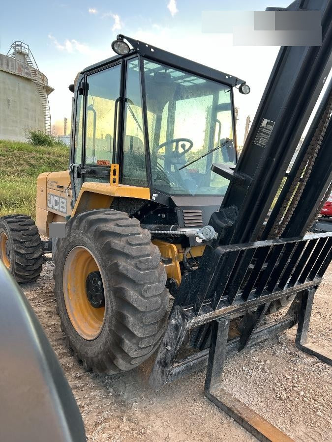 2025 JCB 940-4
