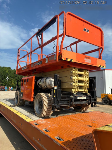 2022 JLG RT4069