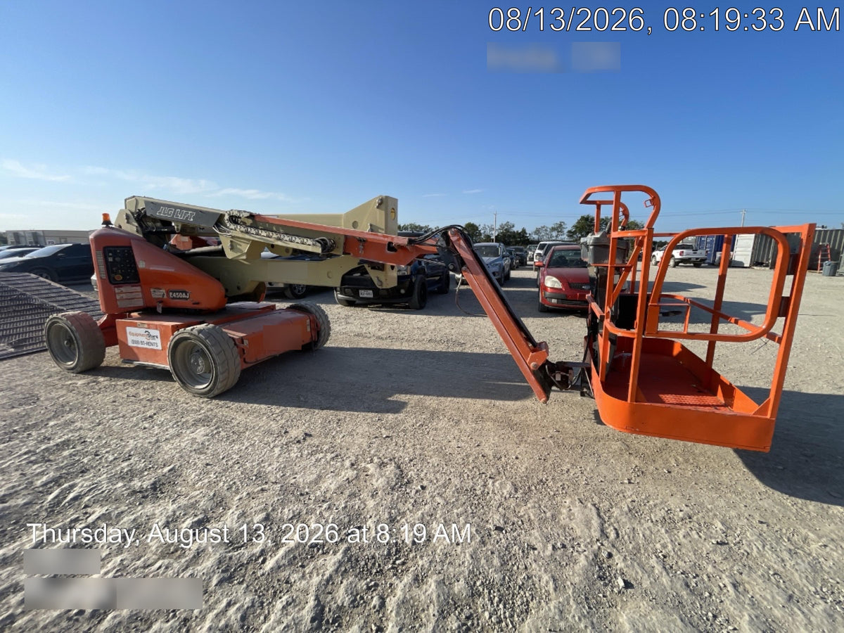 2019 JLG E450AJ