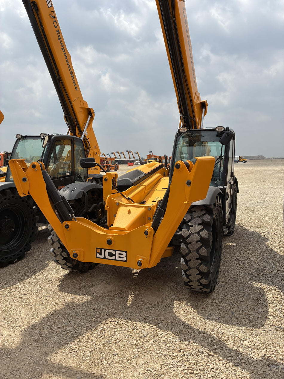 2026 JCB 512-56