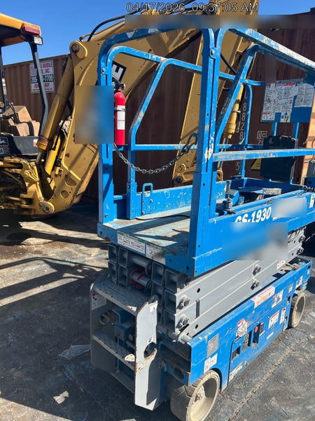 2019 Genie GS-1930 Fixed Rails with Chain Entry