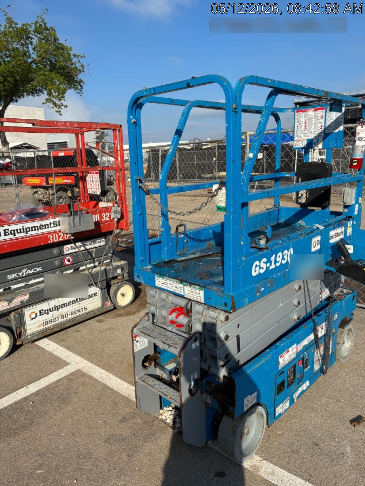 2019 Genie GS-1930 Fixed rails with chain Entry