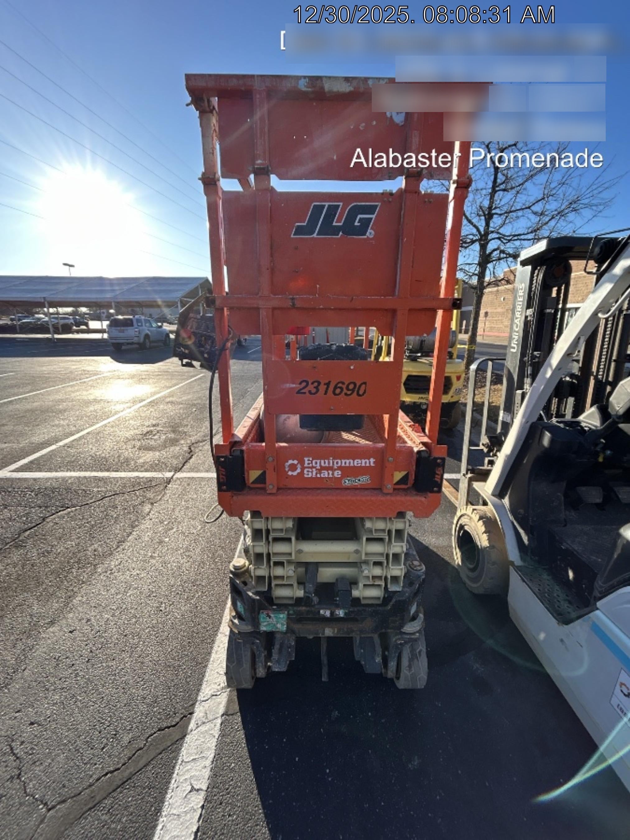 2022 JLG ES1932