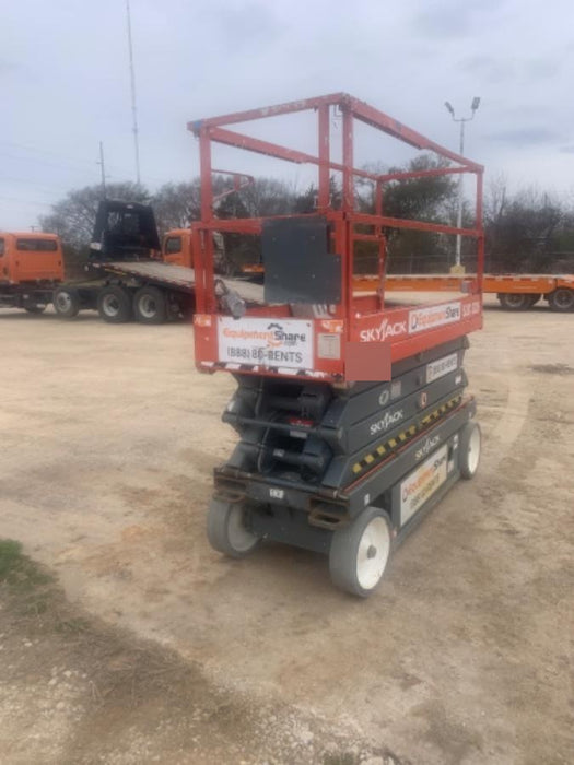 2018 SKYJACK SJIII-3226