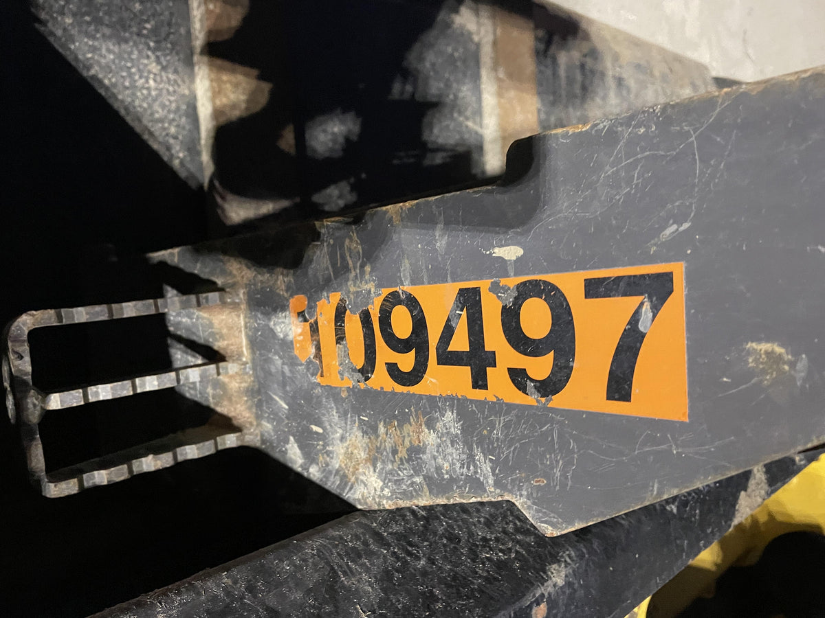 2020 PALADIN 48" Pallet Forks - Paladin