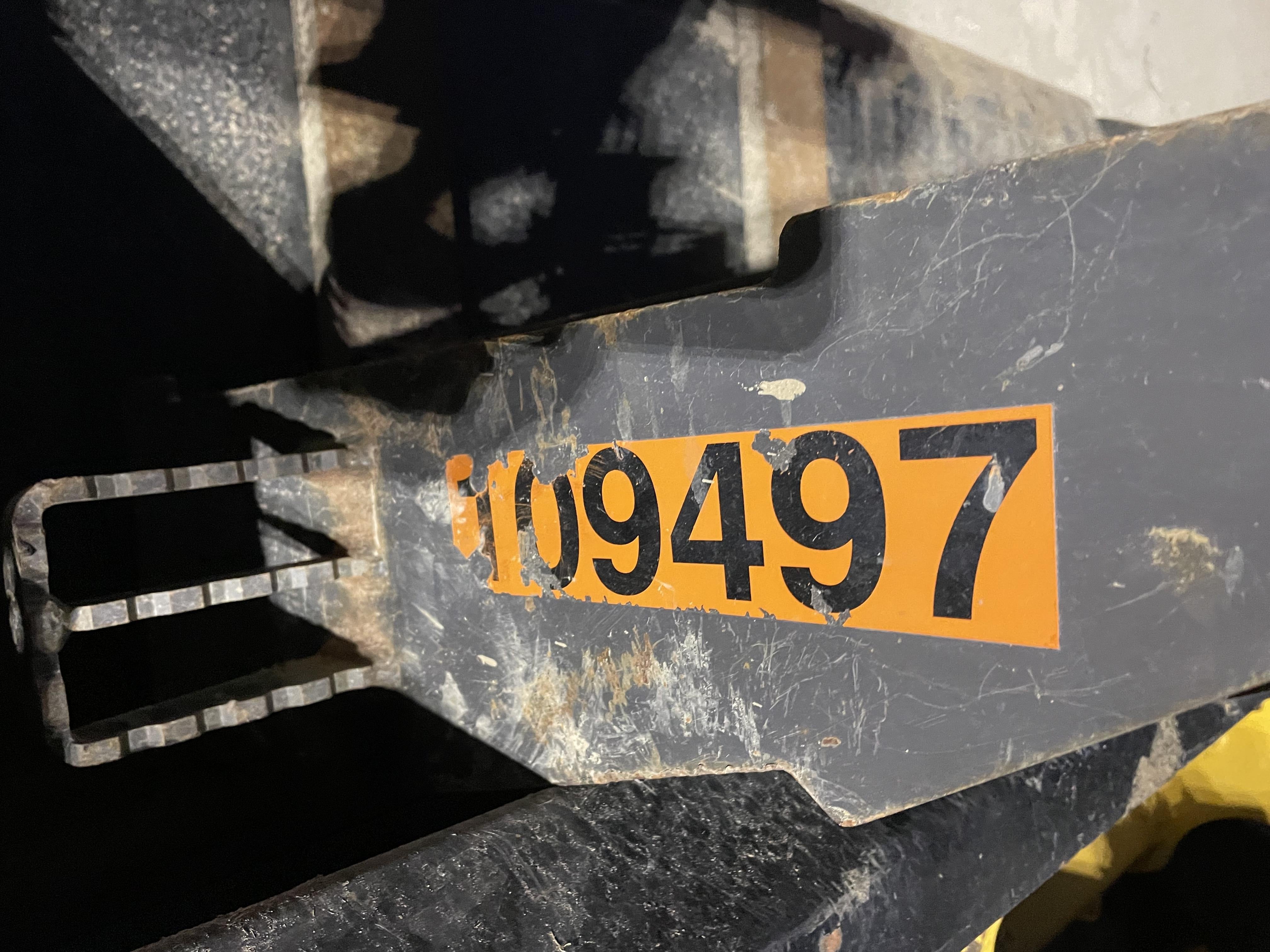 2020 PALADIN 48" Pallet Forks - Paladin