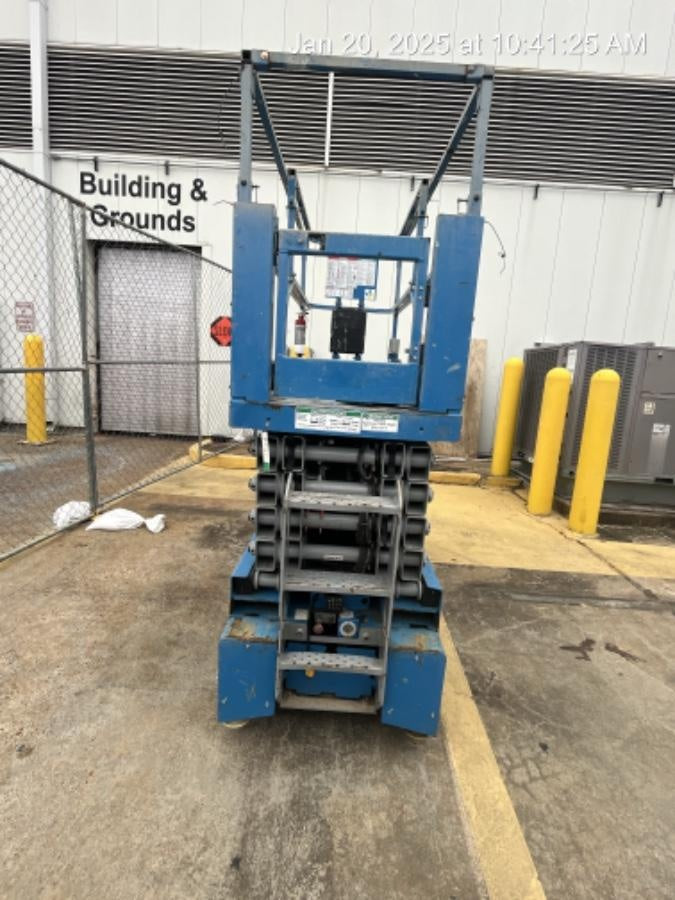 2019 GENIE GS-3232