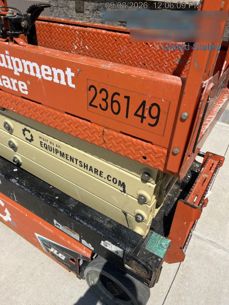 2022 JLG ES1932