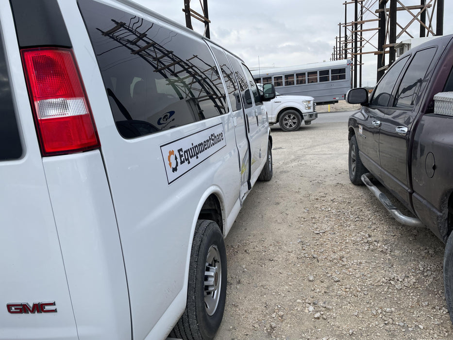 2022 GMC Savana 3500