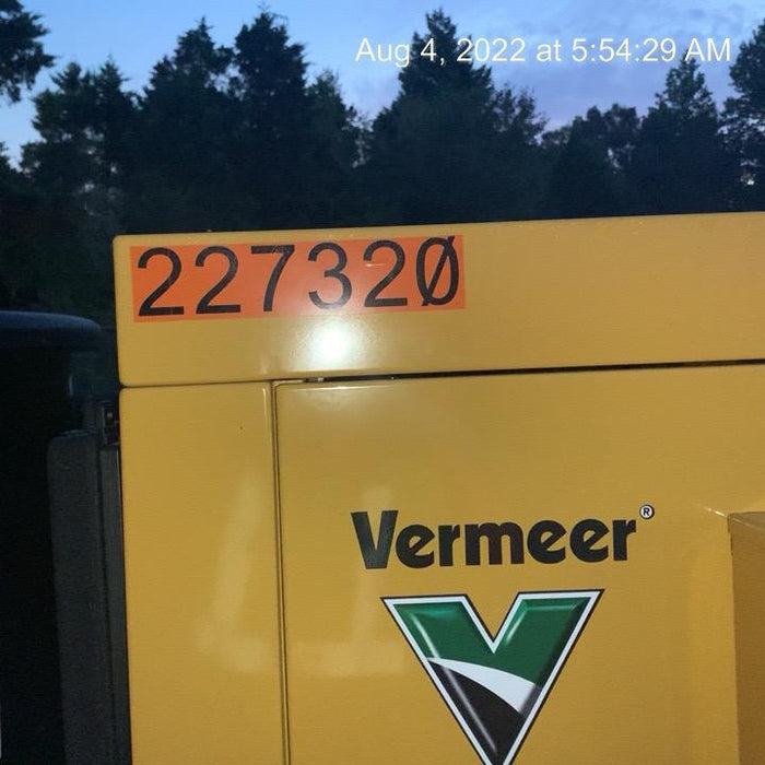 2022 Vac-Tron LP573XDT T4 Koehler Diesel Engine, 500 Gallon Debris Tank, x2 100 Gallon Water Tanks