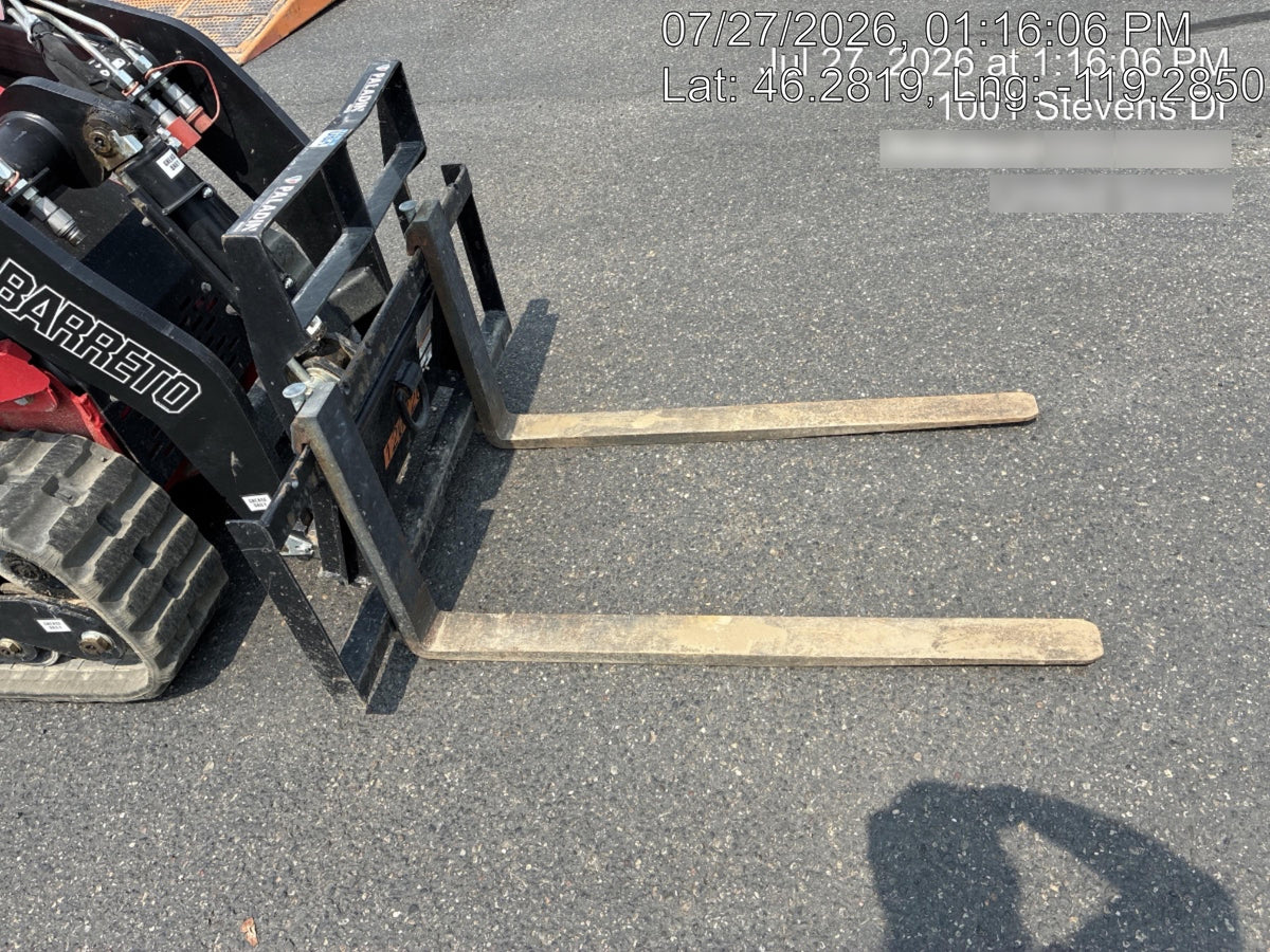 2020 PALADIN 48" Pallet Forks - Paladin